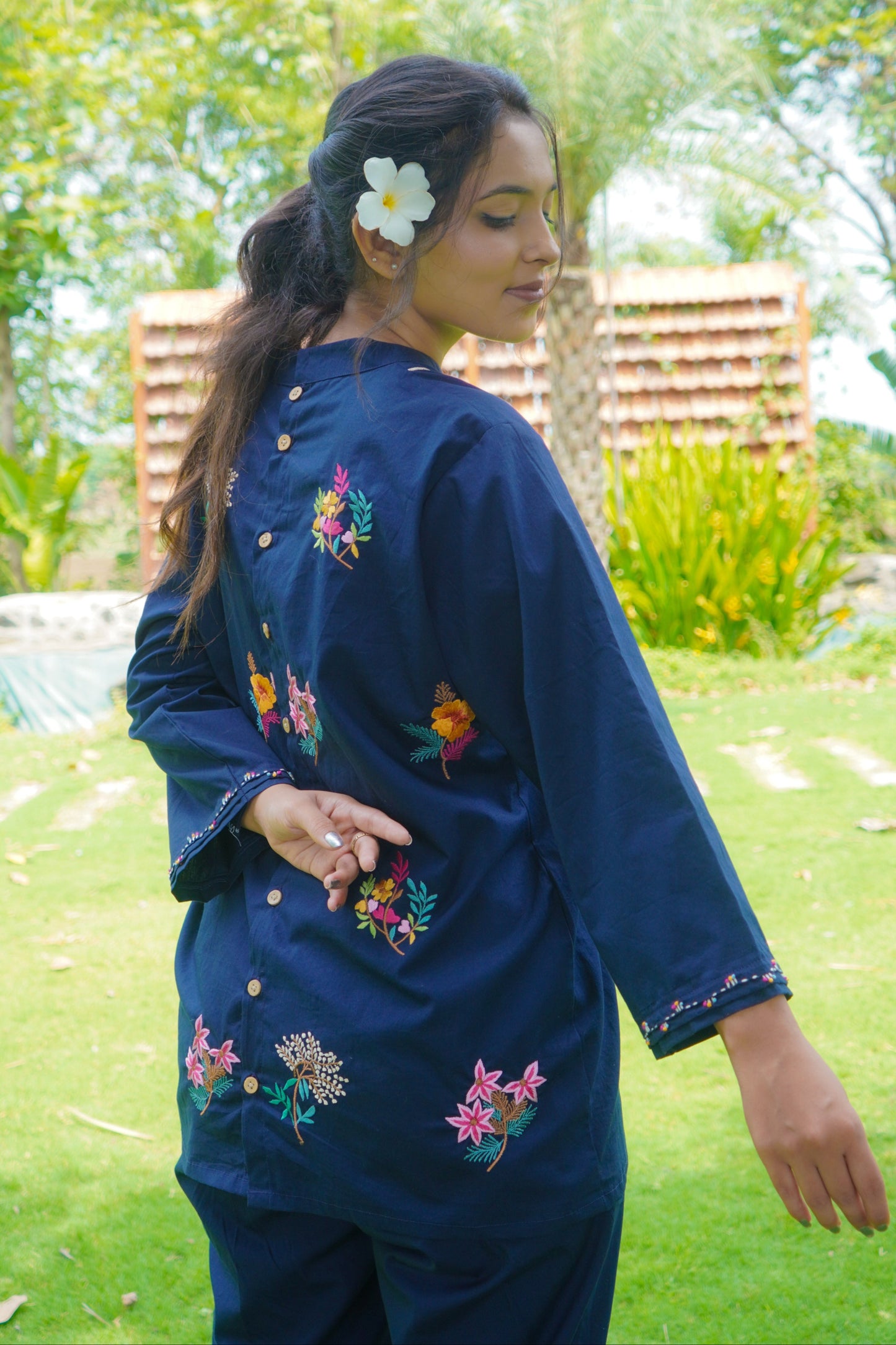 Baharo Phool